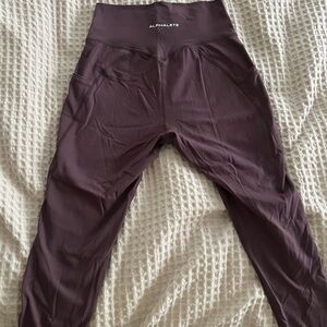 Alphalete Kids Leggings in Deep Purple